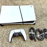 Slim PS5 Console and Controller