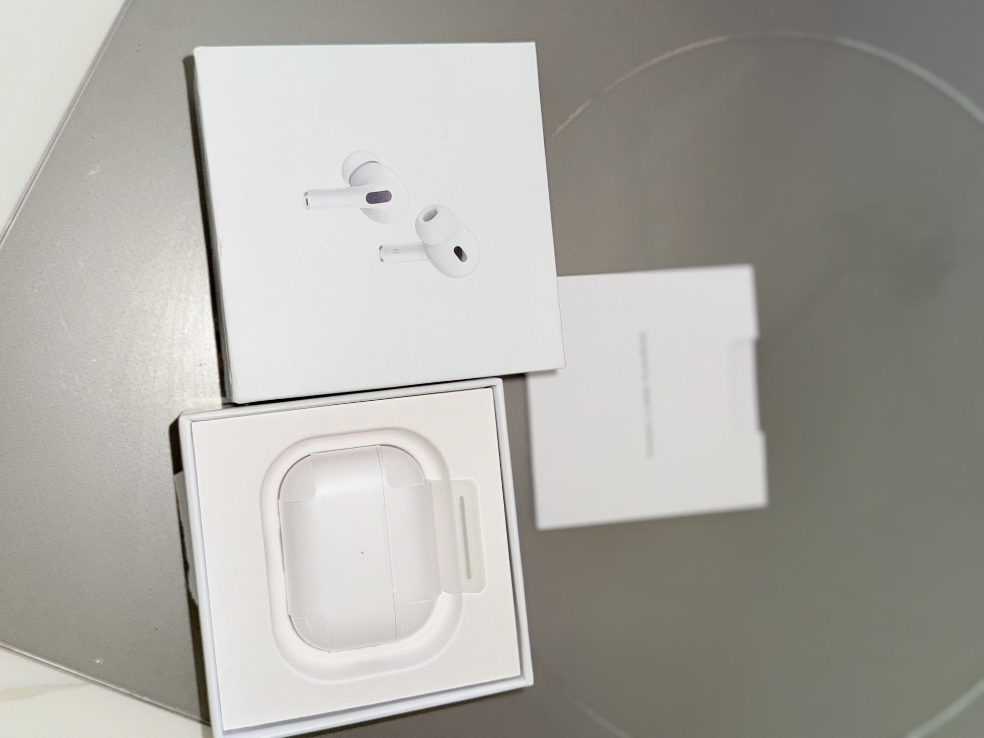 Brand NEW Apple 2nd generation air Pods