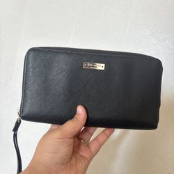 Black Kate spade Wallet 