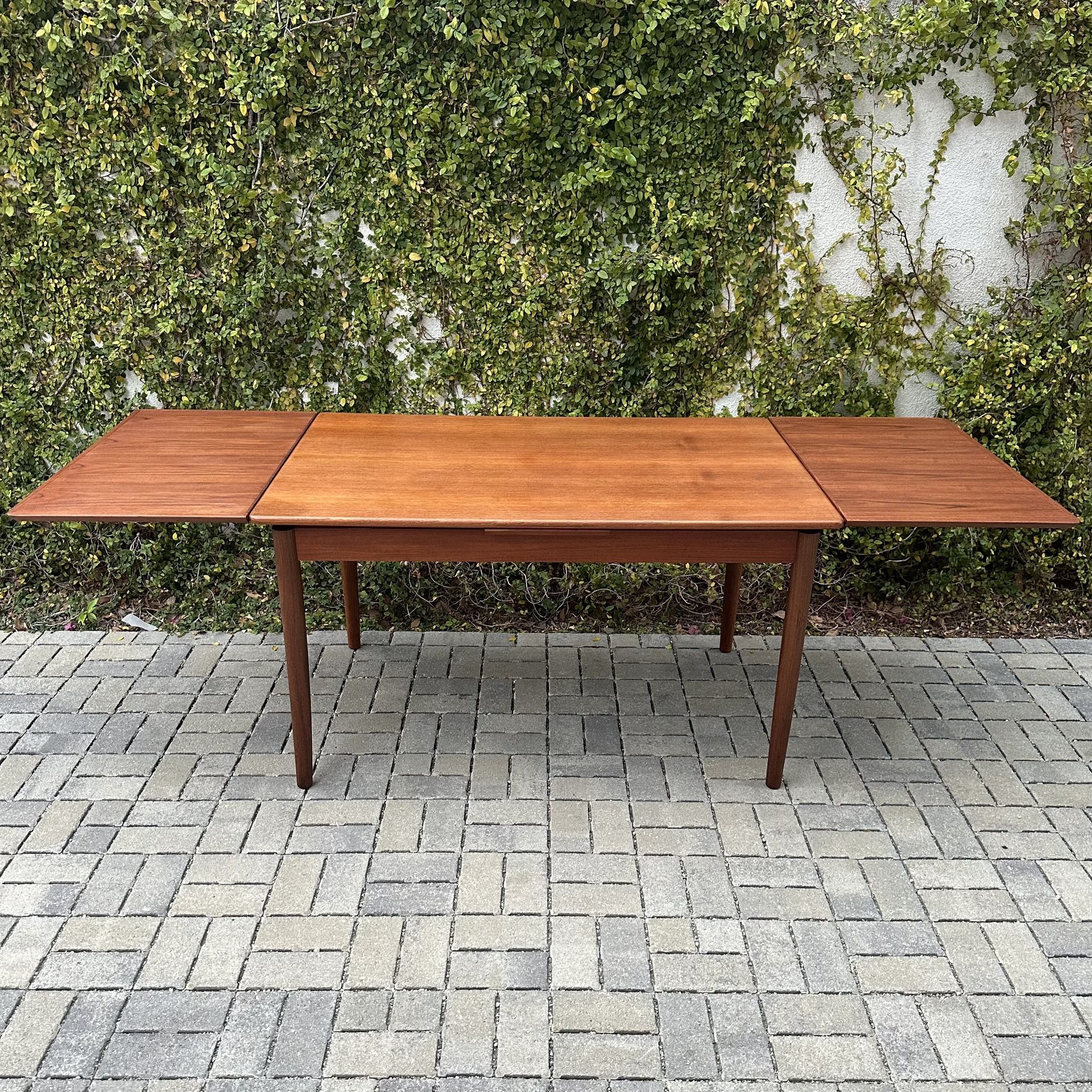 Vintage Danish Modern Teak Draw Leaf Dining Table with Tapered Legs