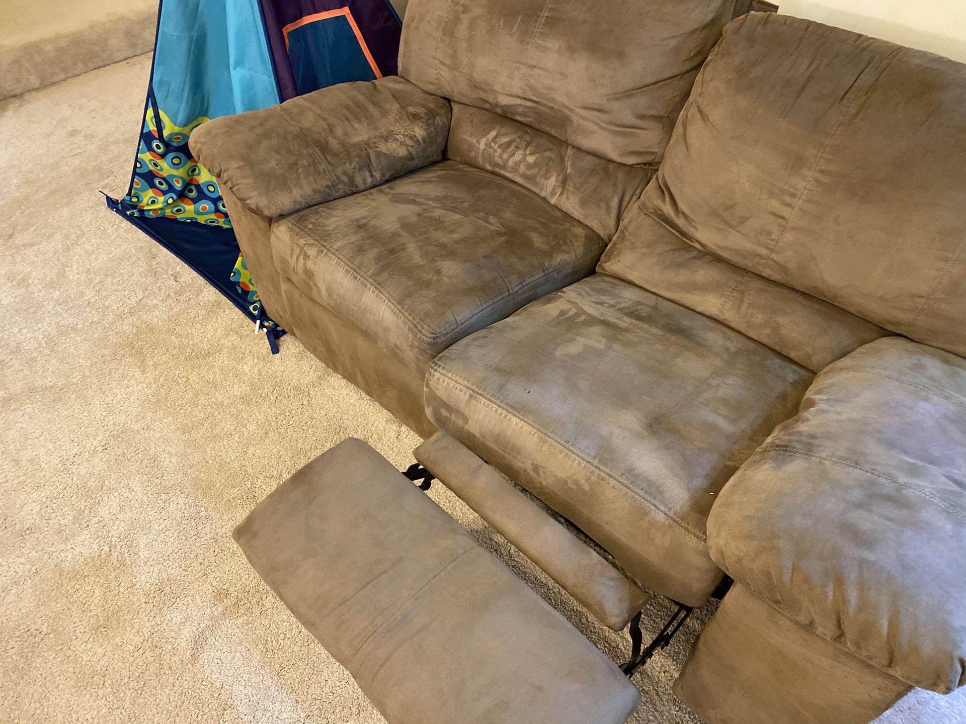 Free love seat! Must pick up. Need gone ASAP