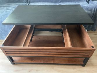 Brown/Black Lift Top Cocktail Table