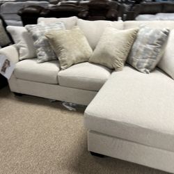 Beautiful Brand New Nice Sectional!