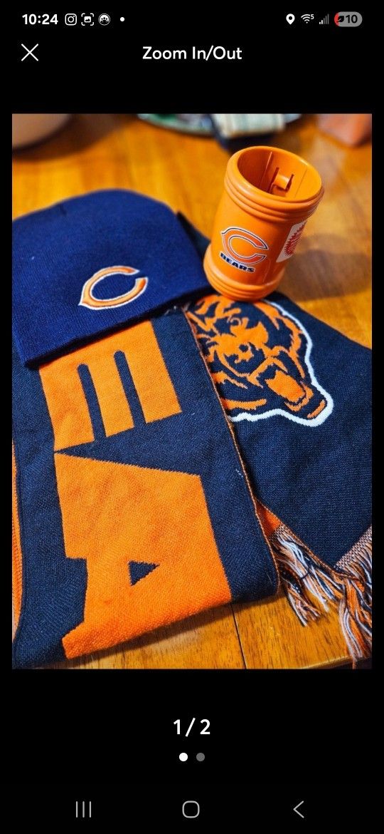 CHICAGO BEARS, new (x3) winter hat, scarf & magnatised Bear cup holder, firm