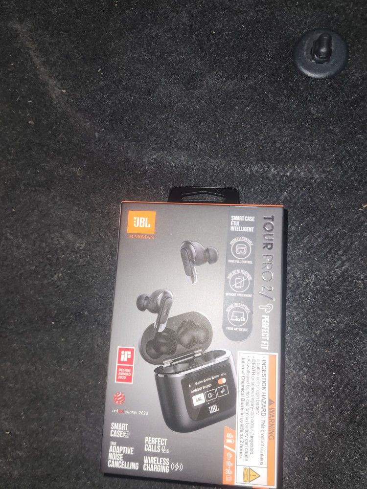 JBL Tour Pro 2