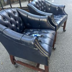 Plush Leather Chairs 