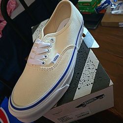 Size 7.5 Men's 9 Women's VANS  Unisex Adult Half Cab Core Classics Sneakers 