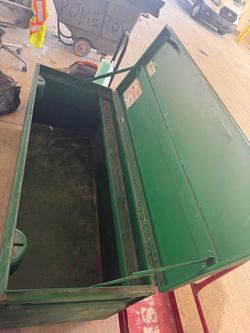 Greenlee Mobile storage chest