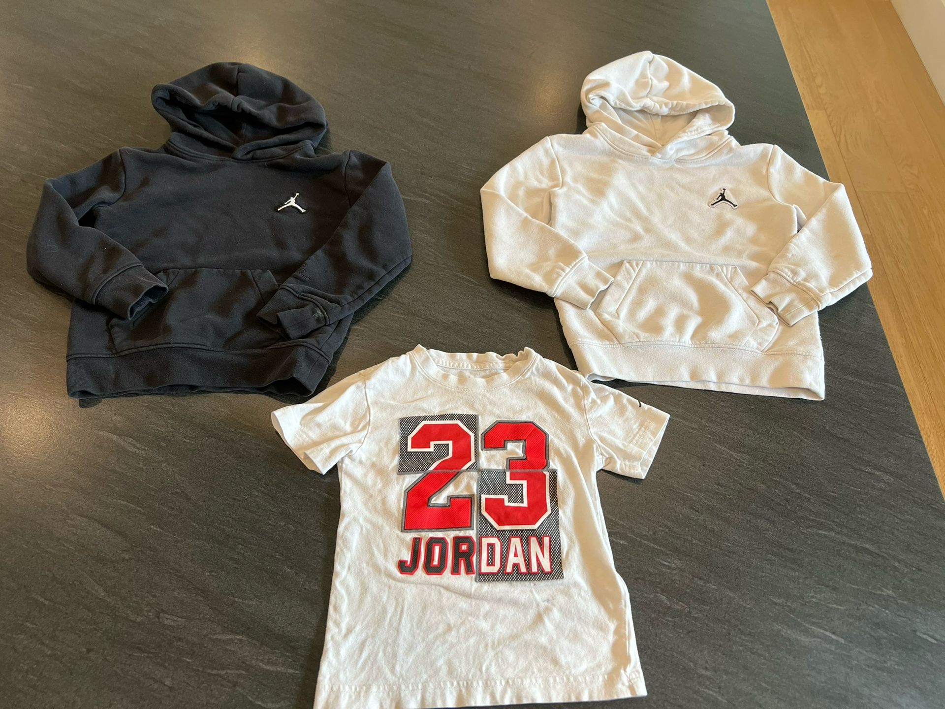 Boys Air Jordan Nike Lot Of 3