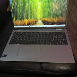 Dell Latitude 5550 