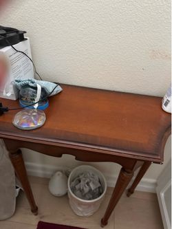 Four legs table
