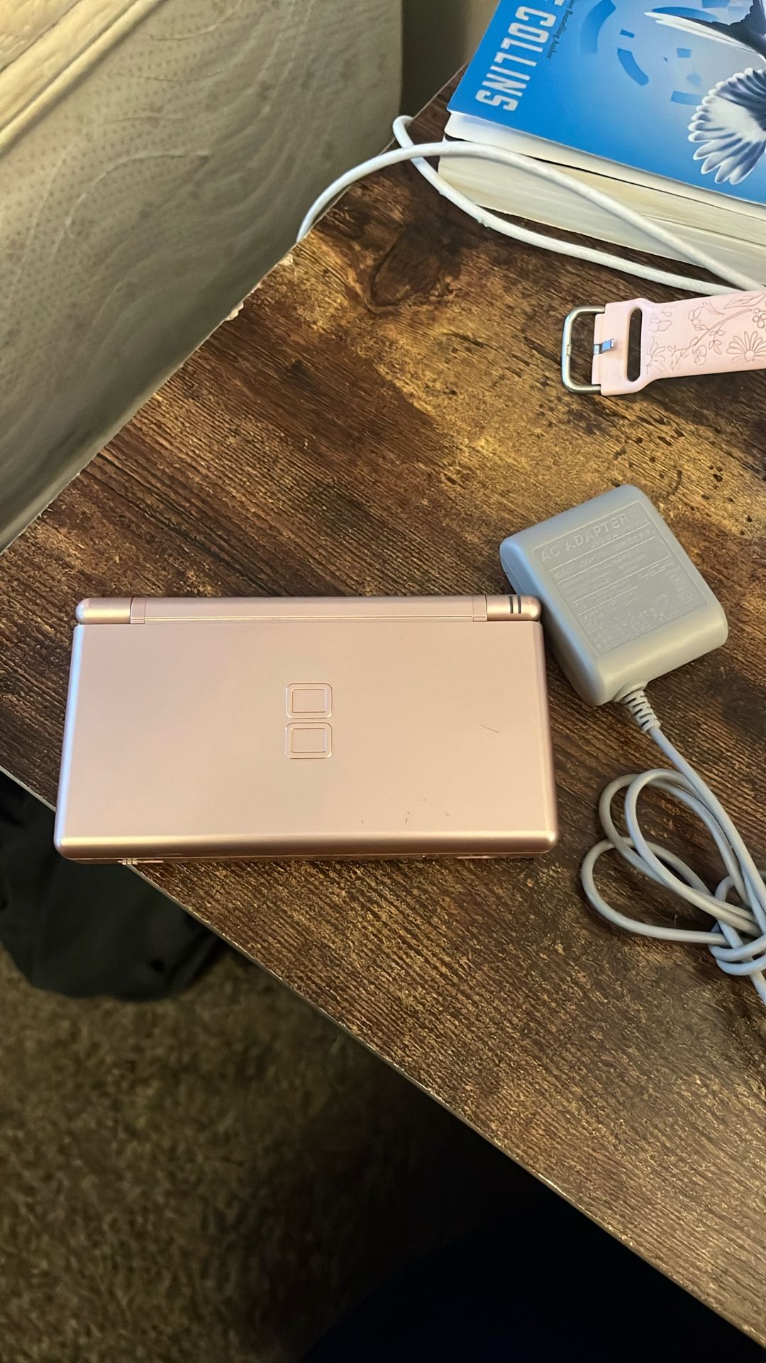 Nintendo DS Lite (Rose Gold)