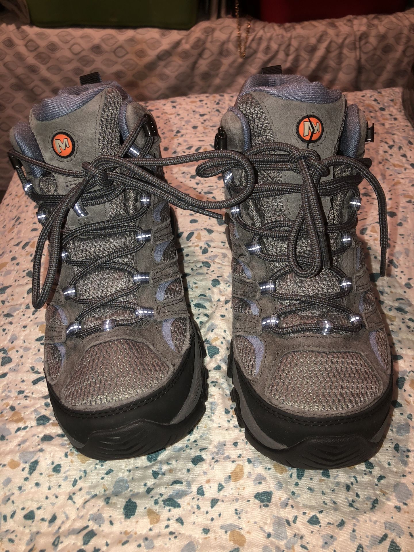 Women’s Merrell Hiking Boots (little Cut)