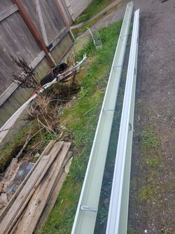 Rain Gutter
