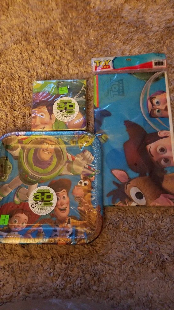 NEW  Toy Story Party Set
