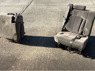 2001-2006 Tahoe or Yukon 3rd row seats