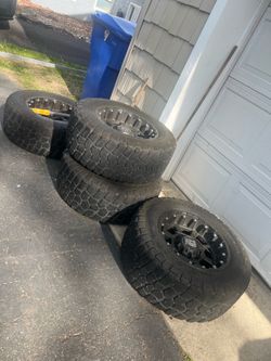 Rims with tires size 18