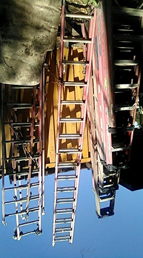 Construction equipment (ladders,wheelbarrels,shovels polishers