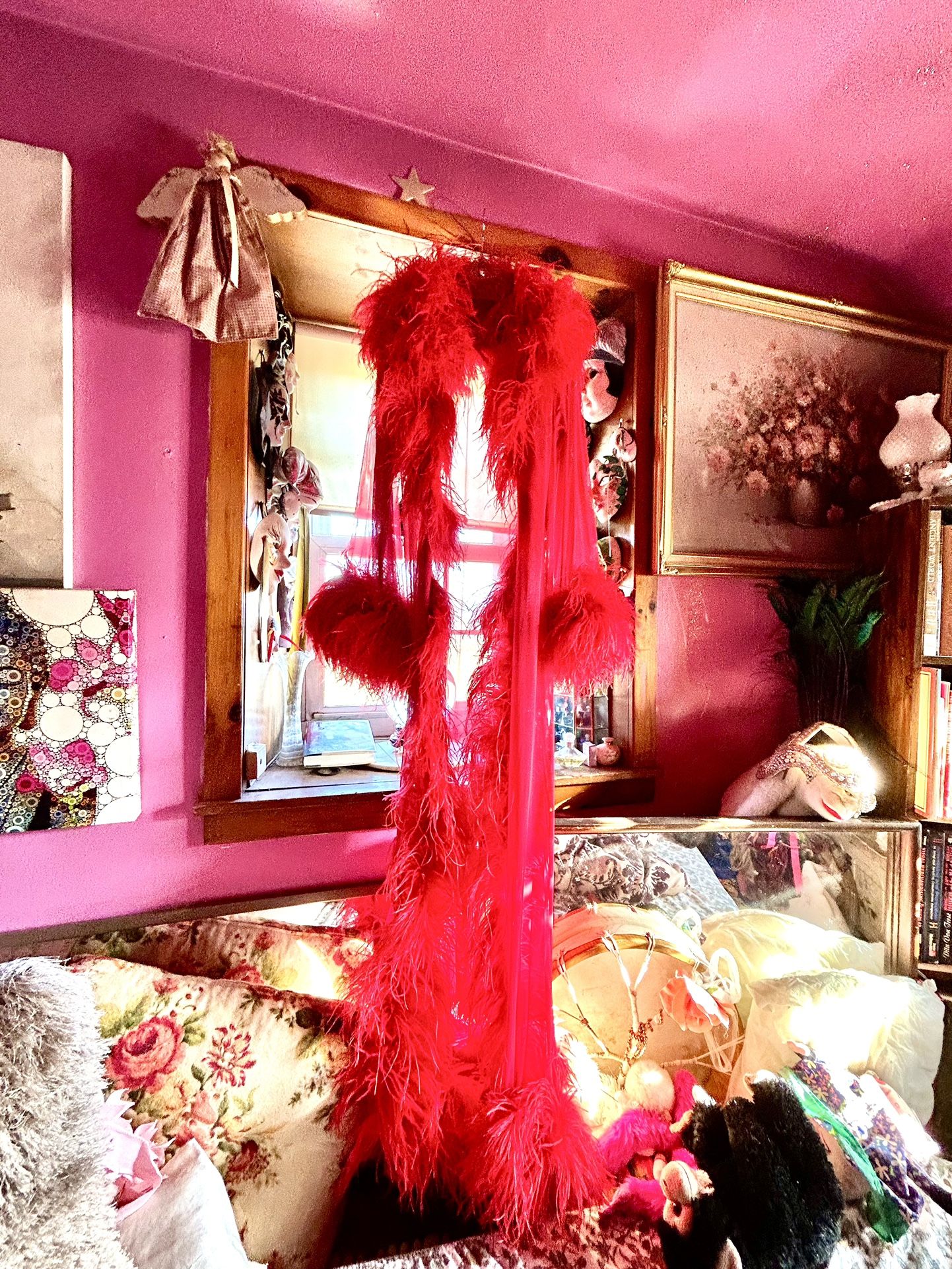 Red ostrich Feather peognoire Robe