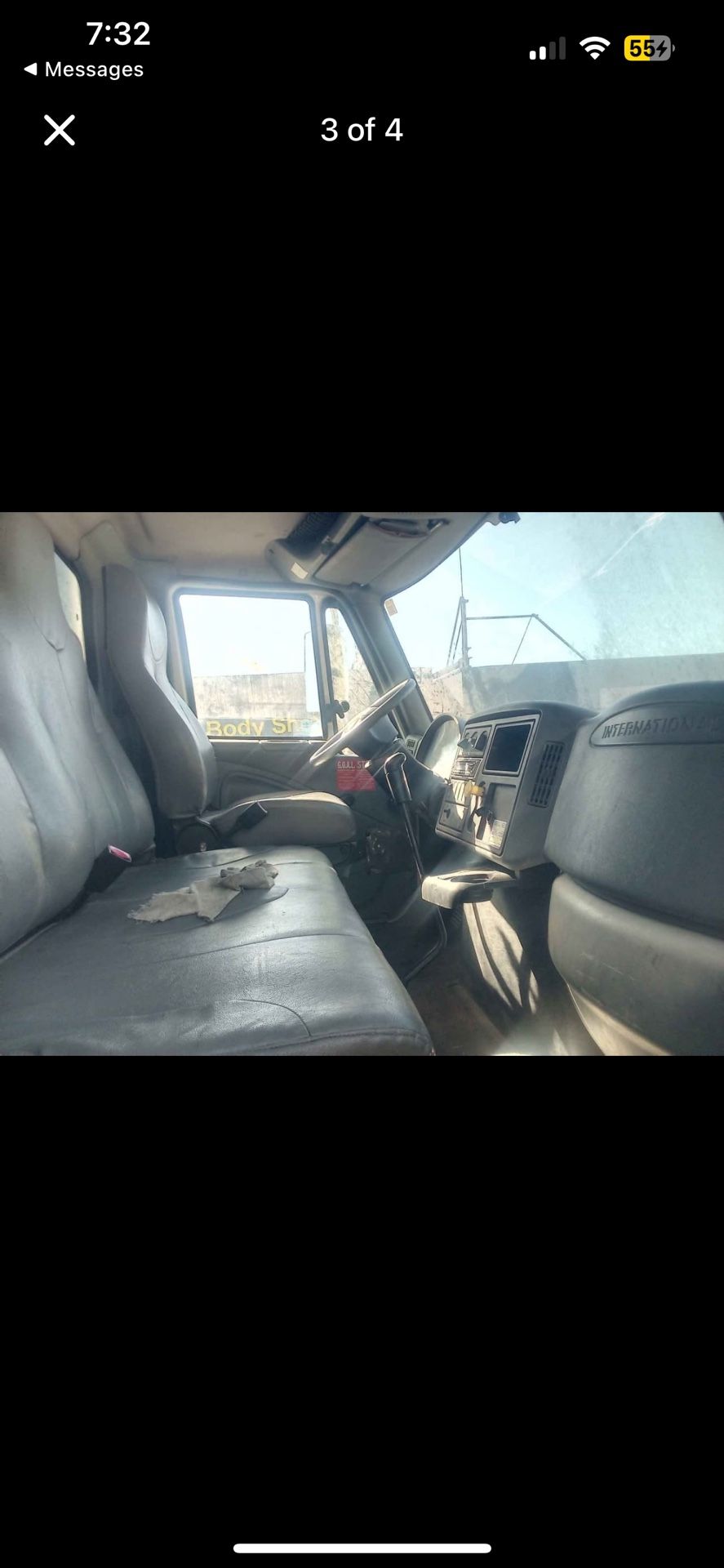 2003 international 4300DT turbo charged inline 6 t box truck