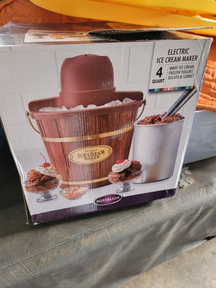 Ice-cream Maker