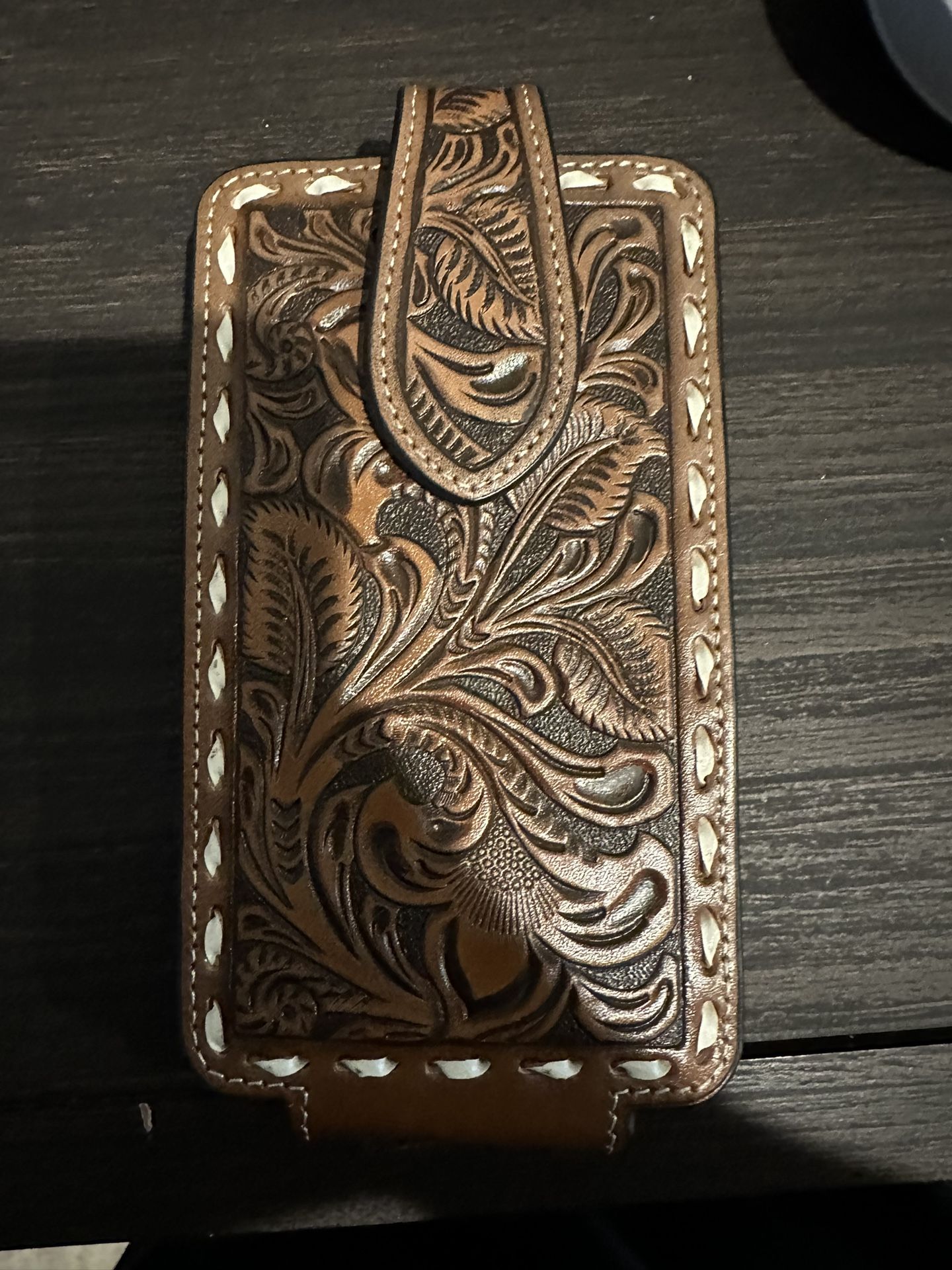 Ariat Brown Leather Tooled Large Cell Phone Case - www.joarbit.com Ariat Brown Leather Tooled Large Cell Phone Case - www.joarbit.com
