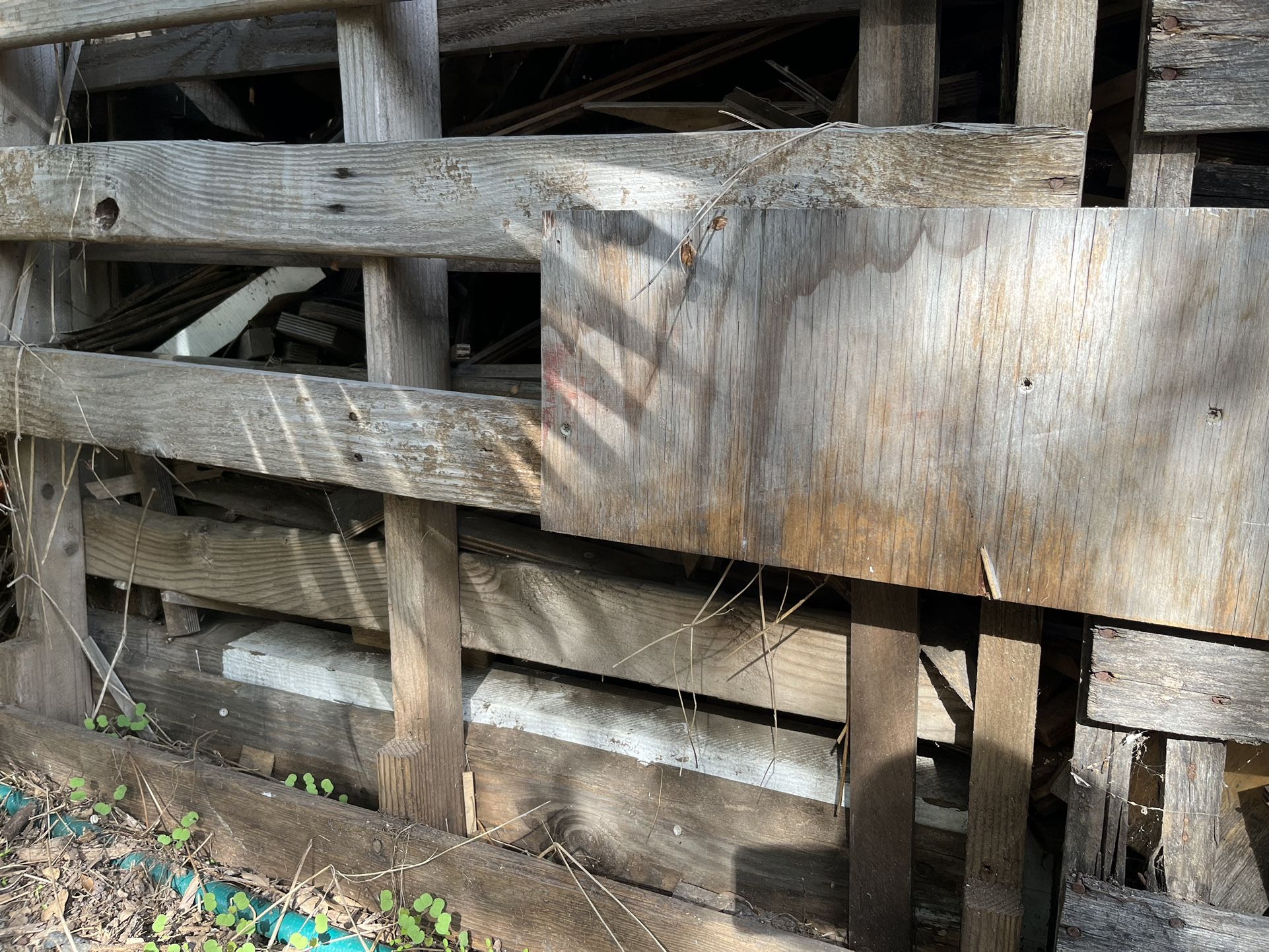 Free Fire Wood Lots! for Sale in Vista, CA OfferUp