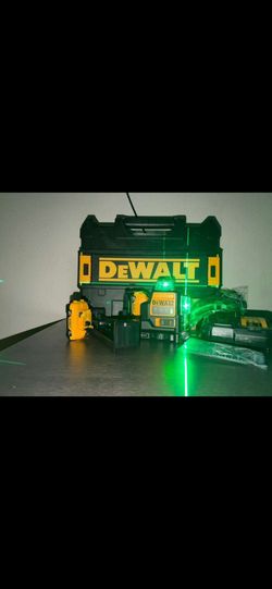 Dewalt 360  Laser Level Kit