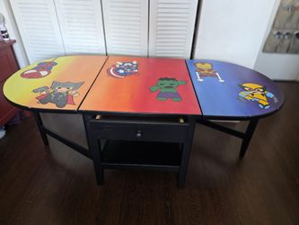 Foldable table custom made avengers