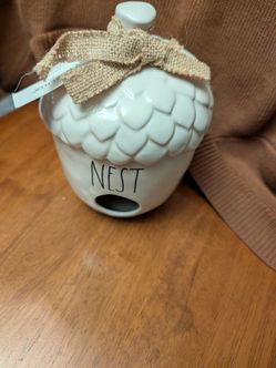 Rae Dunn NEST Ceramic Acorn Birdhouse