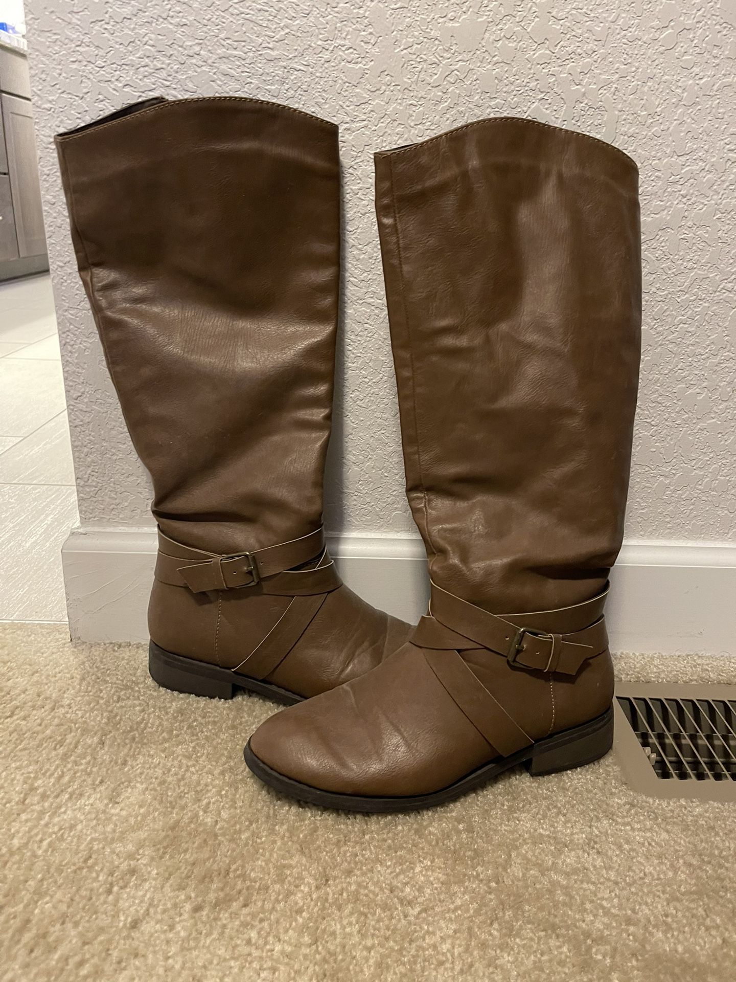 Brown Bucco boots