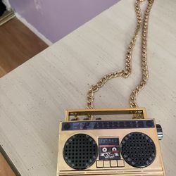 Hip Hop Necklace Wireless Speaker 