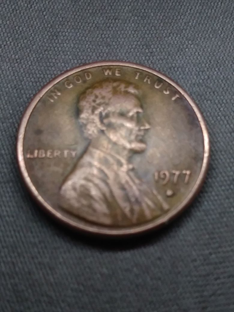 *AWESOME DEAL*-1977 D-Mint Lincoln Penny-"PacMan" *Error Coin* & 2 BUFFALO NICKELS