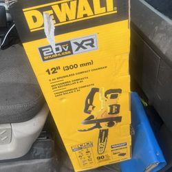 20V  XR DEWALT Brushless Compact  Chainsaw - 5Ah battery/ charger Included 