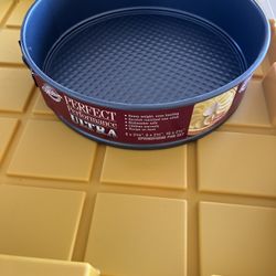 Spring Foam Pan Set