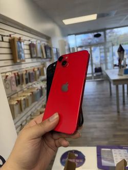 Apple - iPhone 14 Plus 6.7" (T-Mobile) (Pre-Owned) / 128GB / Fair- $1 Down Payment Plan Available
