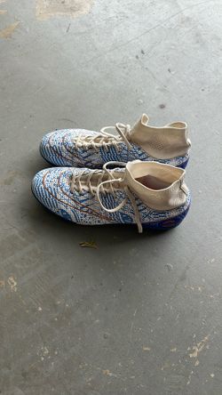 Football Cleats Shoes Size 8.5