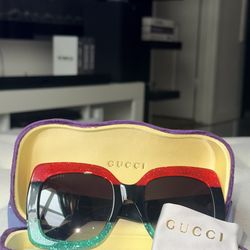 Gucci oversized shade