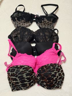 Victoria’s Secret and Betsey Johnson bras 36C
