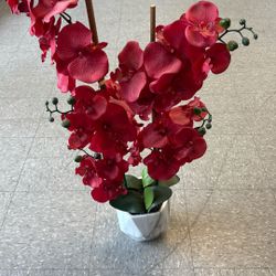 Flower Plant (not Real) W/decorative pot