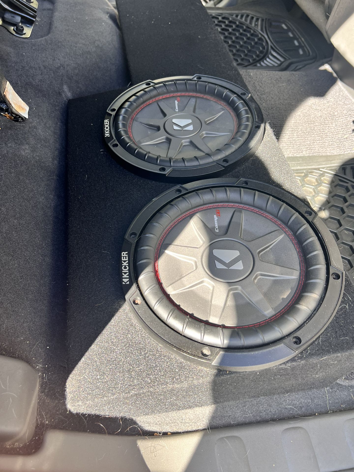 Nissan Frontier Sub Box With Kickers