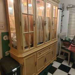 China CABINET/ Dinning Table Set