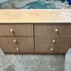 Dresser Of 6 