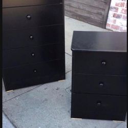 Set Dresser And Nightstand 