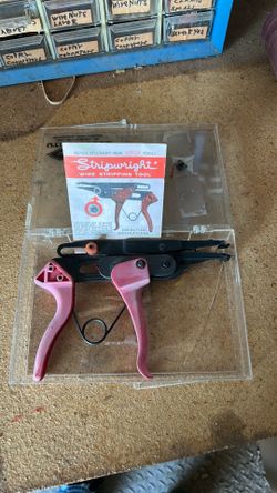 Stripping tool