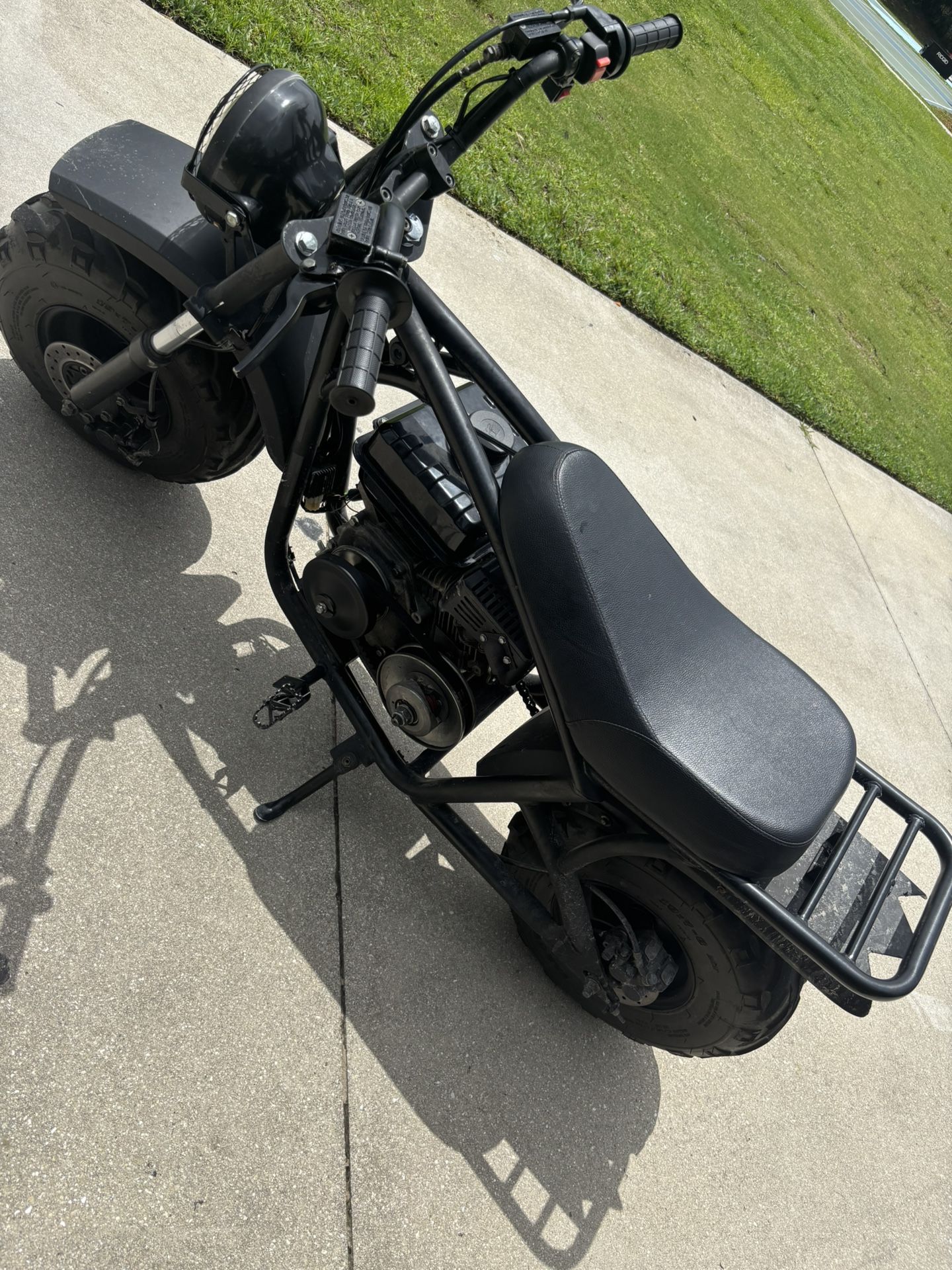 Mega Moto