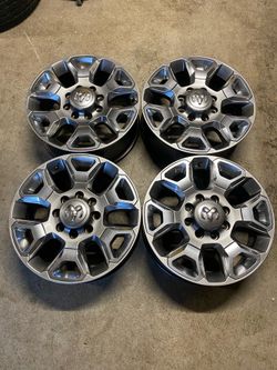Set of 4 Ram 2500/3500 OEM 20-inch Aluminum Wheels