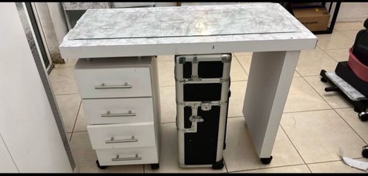 Mesa para manicura