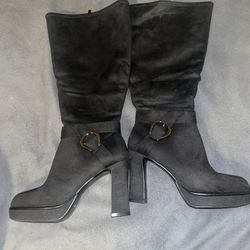 Black Boots