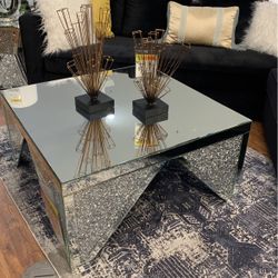 Three piece Coffee and End Table  set. 